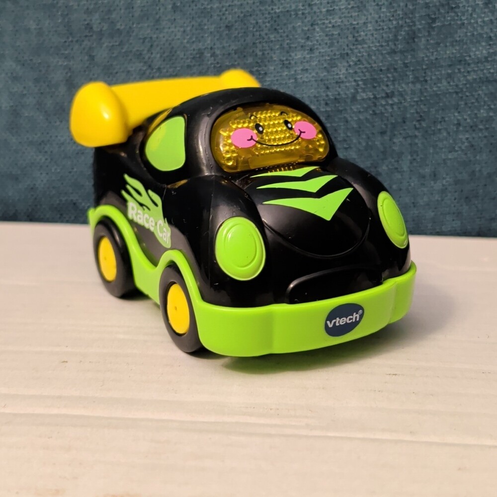 VTech Go! Go! Smart Wheels Race Car | Black & Green | Lights & Sounds SmartPoint - Picture 15 of 16